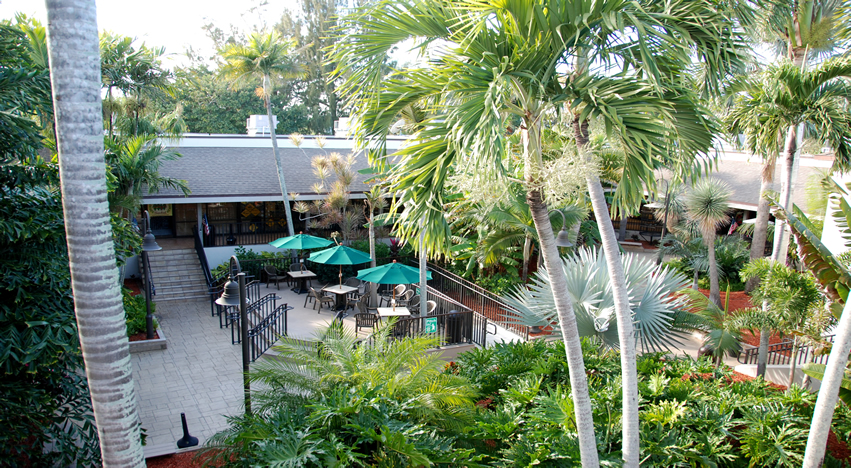 The courtyard with outdoor seating in Jerry's Shopping Center