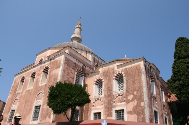 The beautiful Suleiman Mosque, located on top of the town's hill at the end of Socratous street.